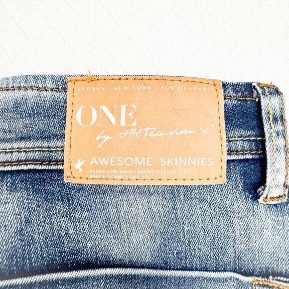 One Awesome Skinnies Super Low Waist Short Rise Ripped Denim Jeans Size 28 - Picture 9 of 10